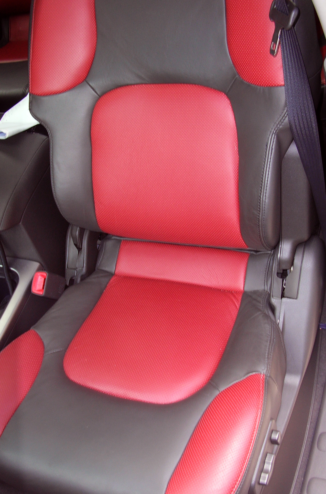 Red+and+grey+custom+seat+upholstery