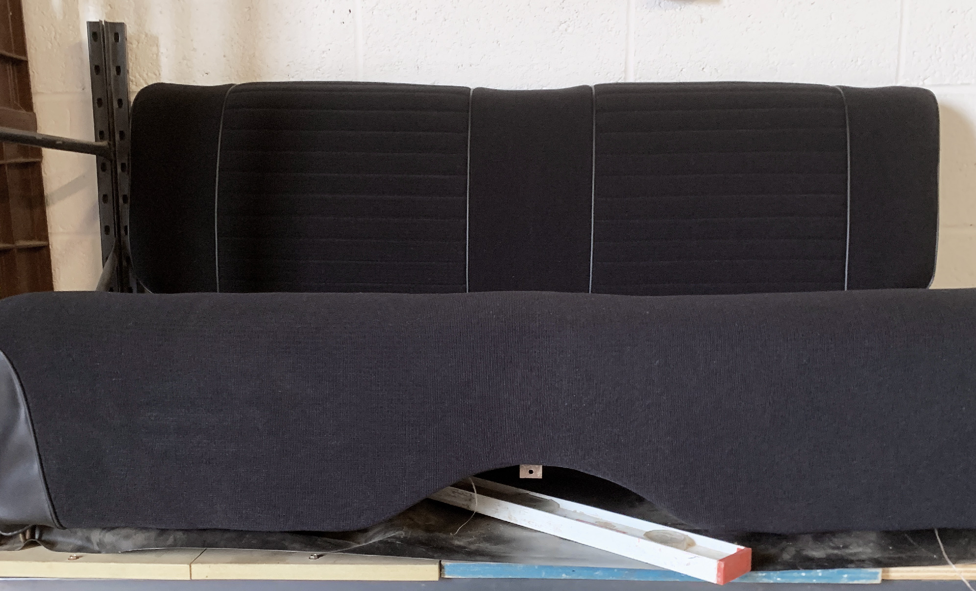 Car+back-seat+recovering