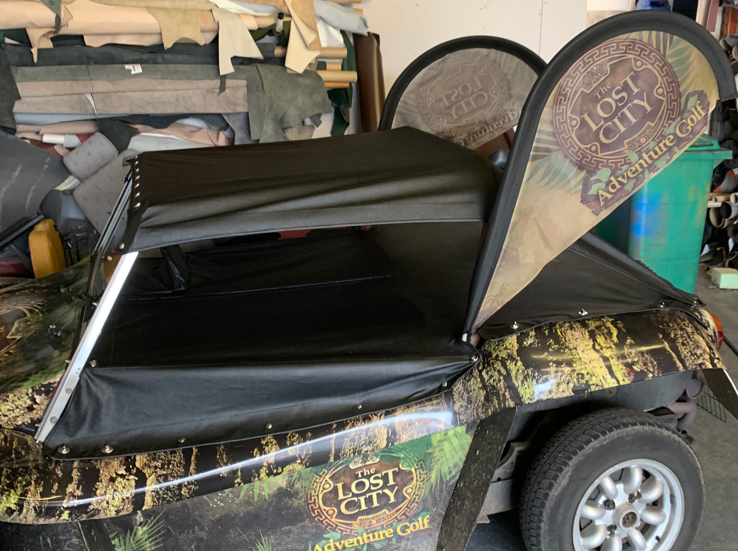 Custom+hood+for+the+Lost+City+Adventure+Golf%2C+Nottingham%2C+promotional+vehicle